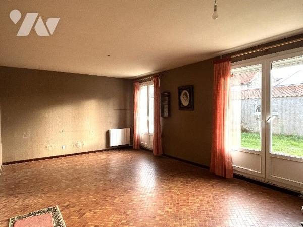 Deux maisons à vendre, sur une parcelle de 850m², situées dans le centre de LA PLAINE SUR MER.