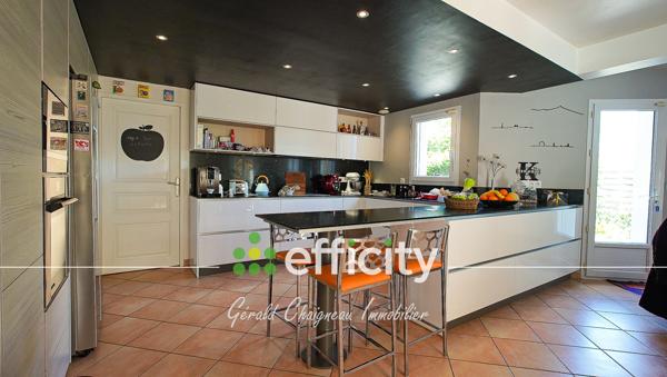 Maison 8 pièces - 235 m² Bien prestige