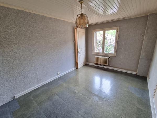 Maison 4 pièces 98 m2 jardin grand garage