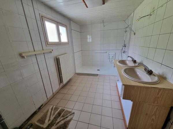 Maison 4 pièces 98 m2 jardin grand garage