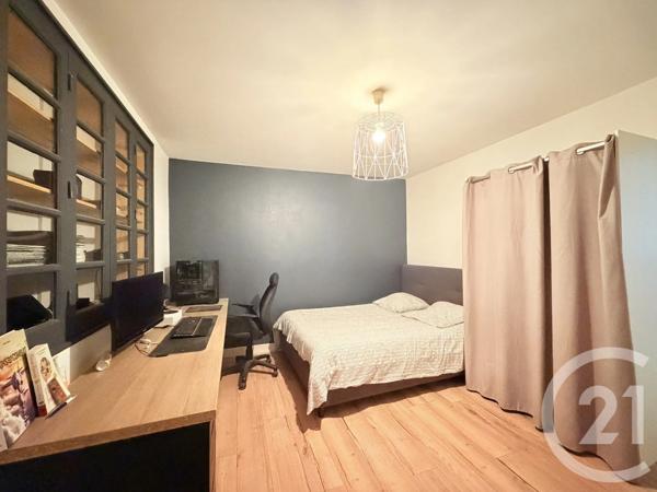 Immeuble à vendre  724,26 m 2   LONGEVILLE SUR MER  - 85