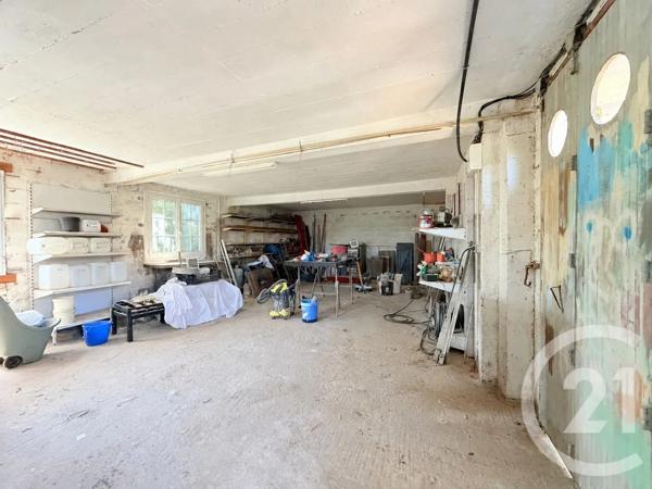 Immeuble à vendre  724,26 m 2   LONGEVILLE SUR MER  - 85