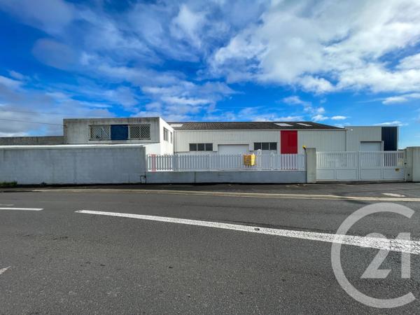 Immeuble à vendre  724,26 m 2   LONGEVILLE SUR MER  - 85