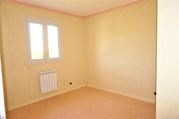 MAISON TRADITIONNELLE EN CENTRE BOURG