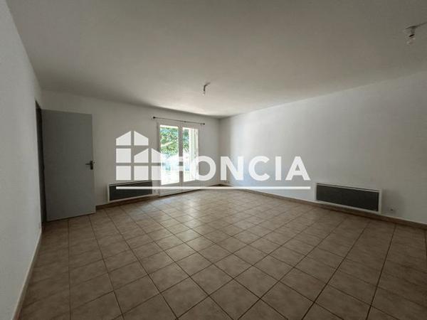 Location Appartement 2 pièces 46.7 m² - 73 CHEMIN MAUNOYERS Plan D'orgon 13750