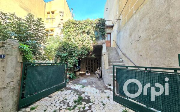 Maison à vendre    4 pièces •  Eyguières