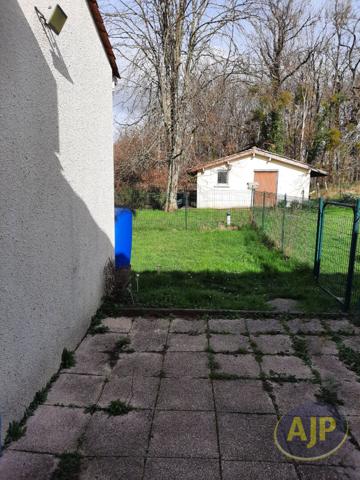 Location appartement Clam : 480 € - AJP Immobilier Pons