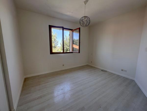 Pujols (47300) Pujols, Villa lumineuse avec piscine et 4 chambres