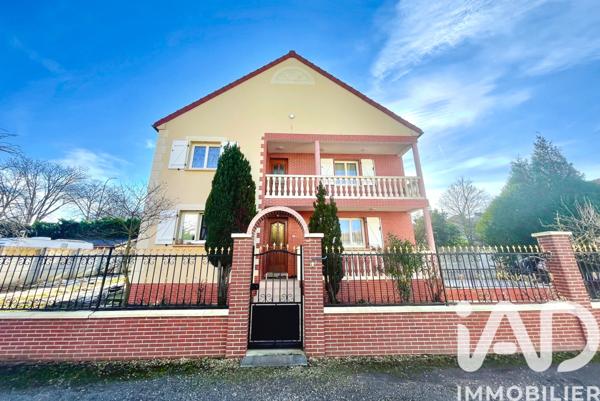 Maison à vendre 8 pièces 215 m² Conflans-Sainte-Honorine