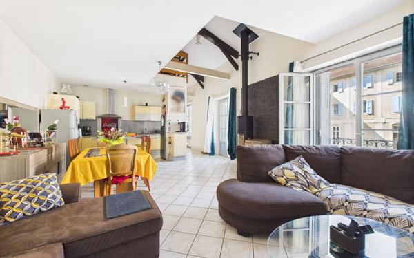 Maison à vendre    5 pièces • 133,80 m2 Saint-Marcellin