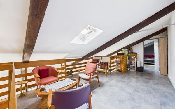 Maison à vendre    5 pièces • 133,80 m2 Saint-Marcellin