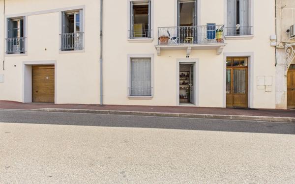 Maison à vendre    5 pièces • 133,80 m2 Saint-Marcellin