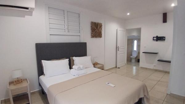 Petit-Bourg-Prise d'eau : Superbe T4 MEUBLÉ- 102 m² climatisés