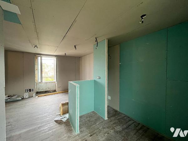 Immeuble avec avec 3 appartements - Figeac