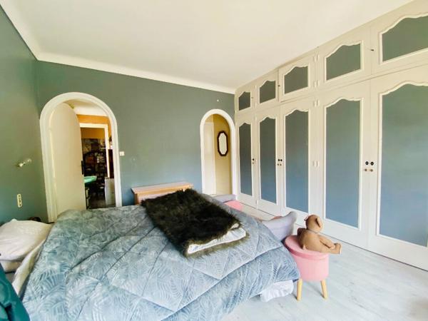 A vendre - Superbe appartement familial à Néris-Les-Bains 110 m² avec garage en sous/sol pour 2 voitures !!! Neris les bains