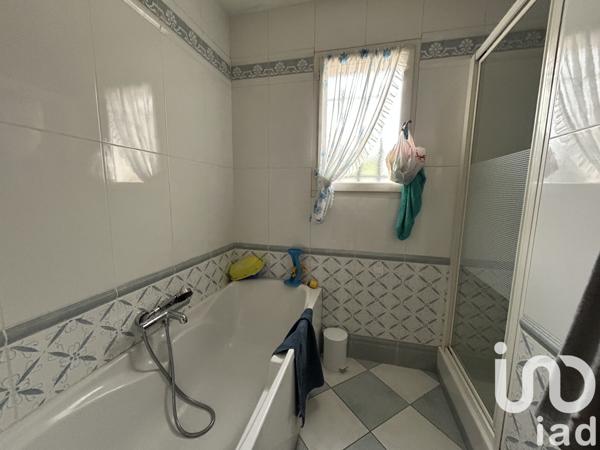 Maison à vendre 7 pièces 135 m² Le Chaffaut-Saint-Jurson