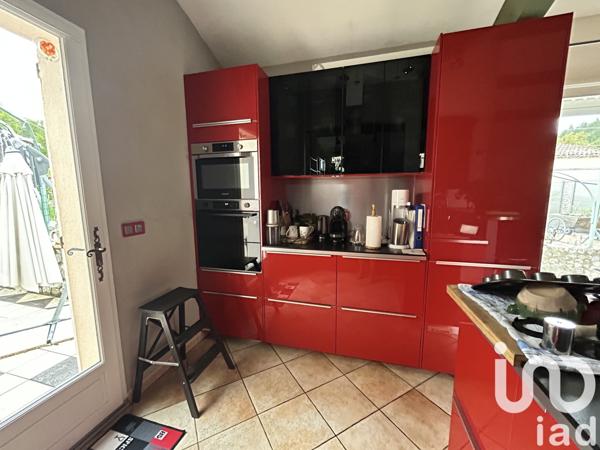 Maison à vendre 7 pièces 135 m² Le Chaffaut-Saint-Jurson