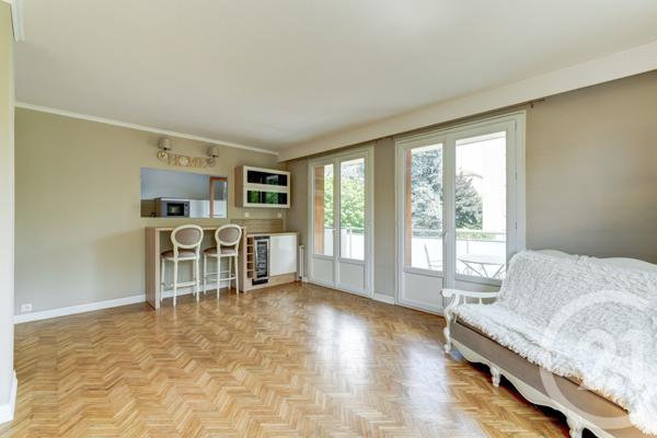 Appartement F3 à vendre  3 pièces - 75,10 m2 TASSIN LA DEMI LUNE - 69