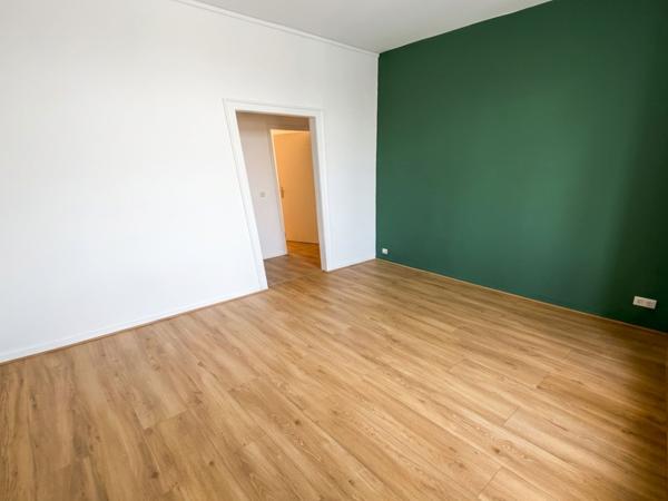 RUE DE TANGER - APPARTEMENT T2 RÉNOVÉ