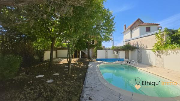 MAISON DE STANDING AVEC PISCINE