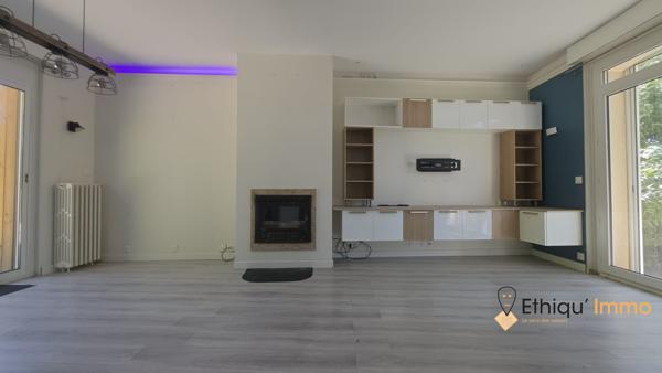 MAISON DE STANDING AVEC PISCINE