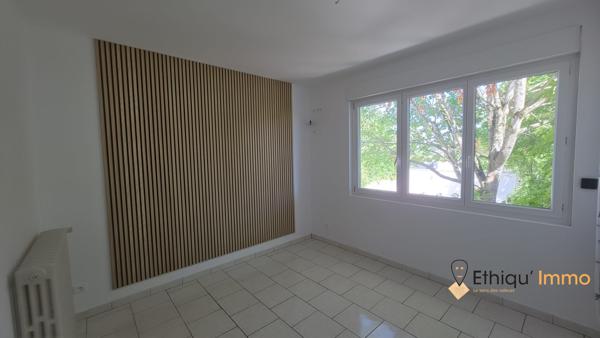 MAISON DE STANDING AVEC PISCINE