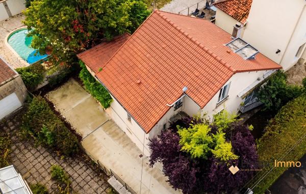 MAISON DE STANDING AVEC PISCINE