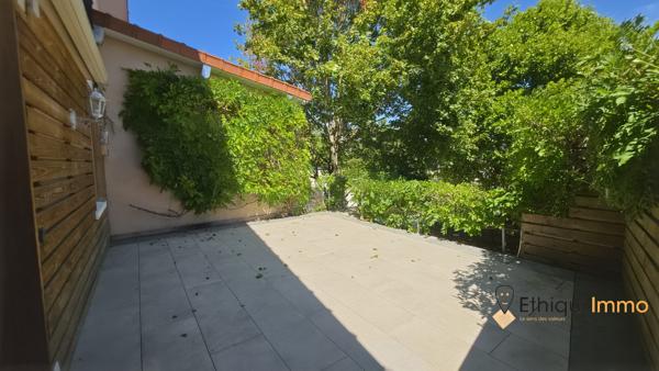 MAISON DE STANDING AVEC PISCINE