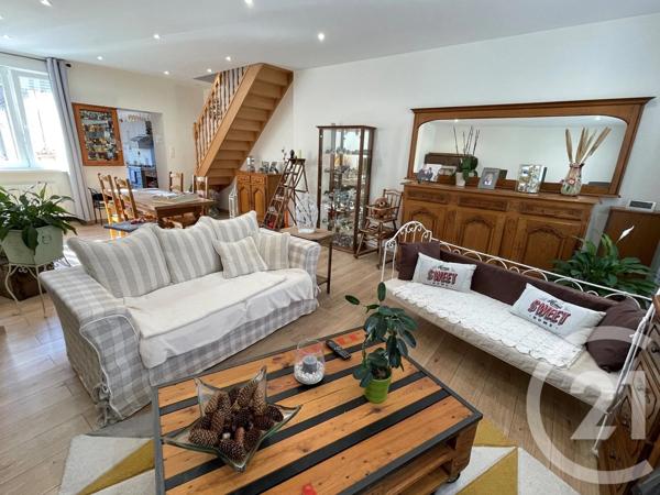 Immeuble à vendre  156 m 2   CAMBRAI  - 59