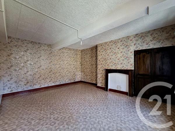 Immeuble à vendre  156 m 2   CAMBRAI  - 59