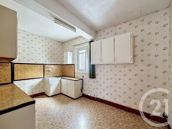Immeuble à vendre  156 m 2   CAMBRAI  - 59