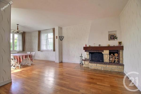Maison à vendre  5 pièces - 123 m 2   CHATEAU THIERRY  - 02