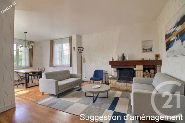 Maison à vendre  5 pièces - 123 m 2   CHATEAU THIERRY  - 02