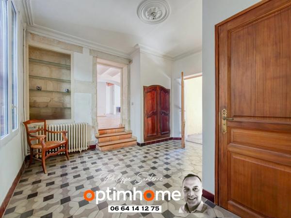 Grande Maison Bourgeoise de 1805 avec jardin et piscine – Nîmes Saint-Césaire