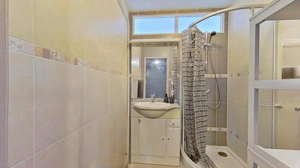 Résidence « Les Aiguillettes » – Appartement 4 pièces, balcons, loggias, cave - Visite virtuelle sur demande