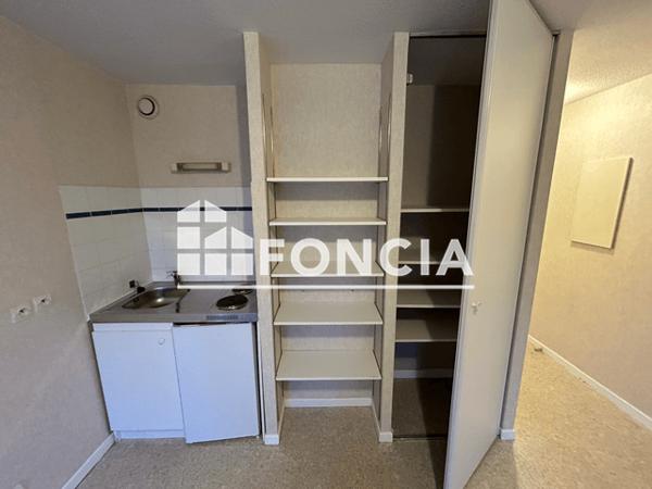 Location Studio 18.23 m² - 58 RUE GRASSIN BALEDANS porte B47 RESIDENCE LE VOLTAIRE Arras 62000