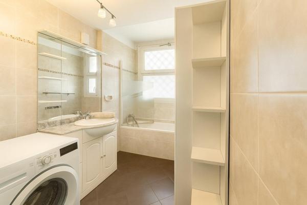 Appartement T3 – 54 m² – Centre de Saint-Raphaël