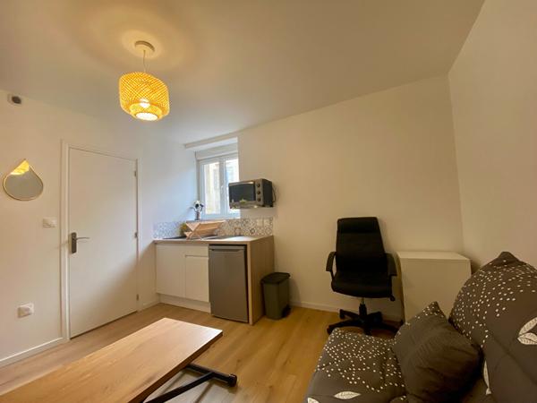 Appartement meublé 1 pièce(s) 17.87 m2 NANCY - PROCHE PARC SAINTE MARIE