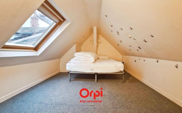 Maison à vendre    2 pièces •  Néris-les-Bains