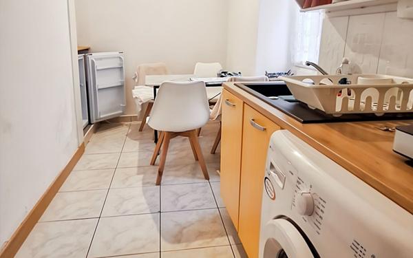 Maison à vendre    2 pièces •  Néris-les-Bains