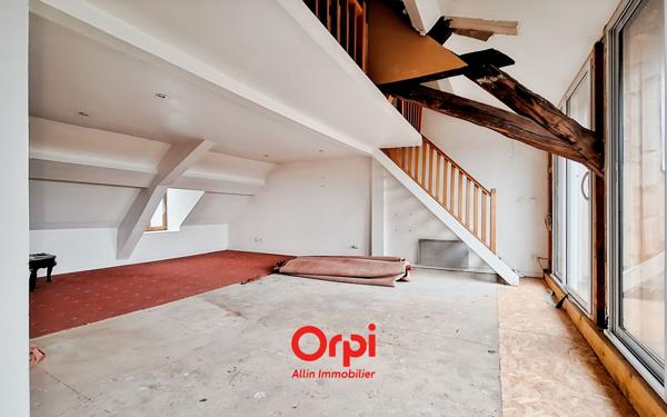 Maison à vendre    2 pièces •  Néris-les-Bains