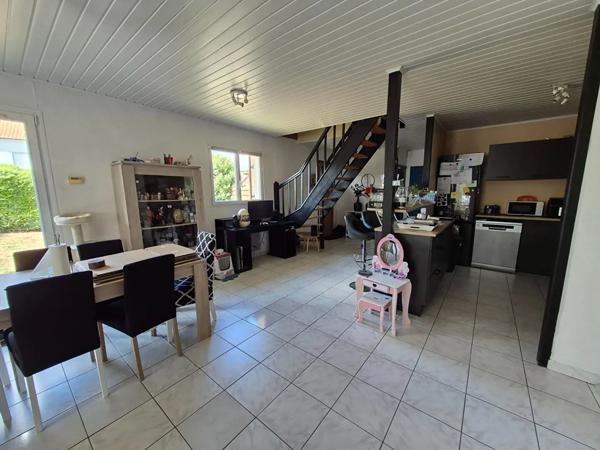 Maison à vendre 5 pièces 120m² Saint-Martin-lez-Tatinghem (62500)