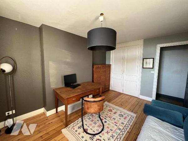 Maison à vendre à Dunkerque (59240) en Nord (59)

Maison Malouine avec cachet proposant une s...