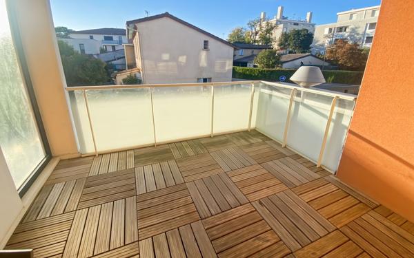 Appartement à vendre    2 pièces • 42 m2 Blagnac
