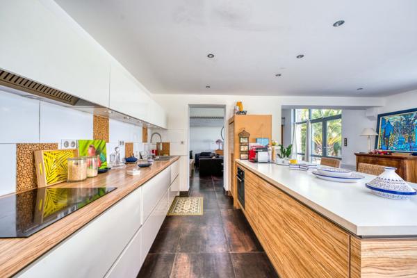 Vente Maison de luxe Le Château-d'Oléron 11 Pièces 228 m²