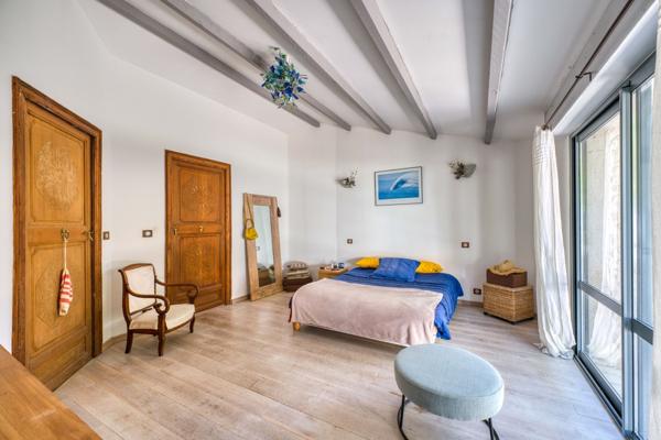 Vente Maison de luxe Le Château-d'Oléron 11 Pièces 228 m²