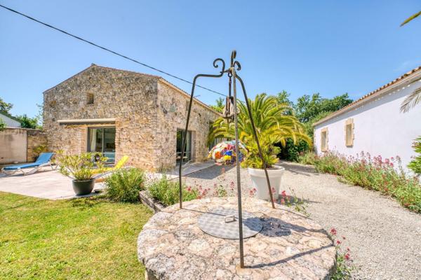 Vente Maison de luxe Le Château-d'Oléron 11 Pièces 228 m²