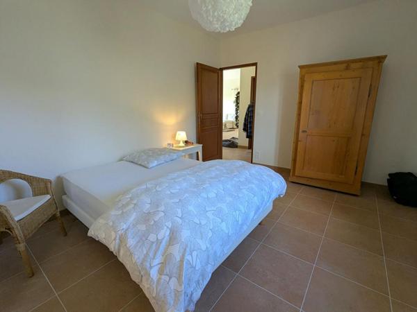 Maison de plain-pied tout confort de 145 m²