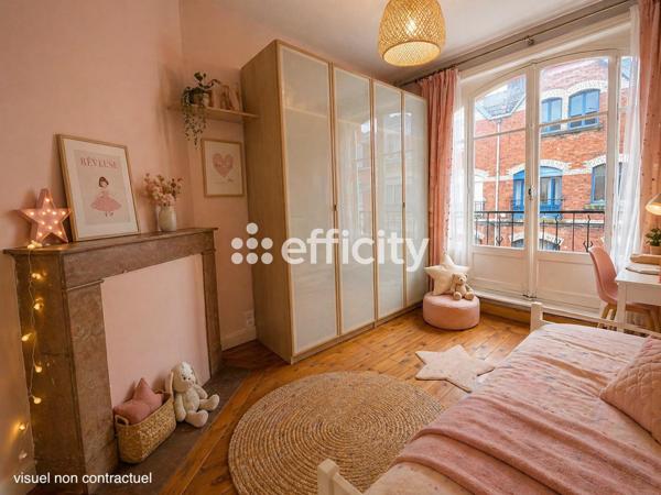 Maison
         6 pièces
        - 112 m² 430 000 € *
