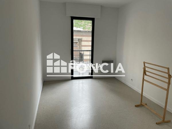 Location Appartement 2 pièces 32.43 m² - 15 RUE VANMARCKE Amiens 80000